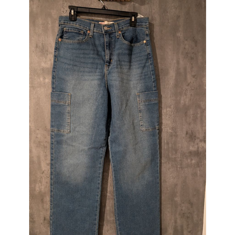 NWOT Women's Levi Strauss Jeans, Size 10/30, Blue - Picture 3 of 9